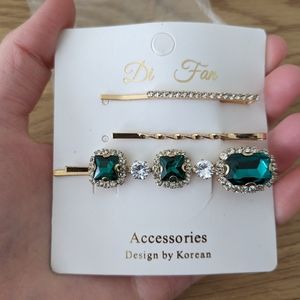 Emerald green gold hair pin set (New)
